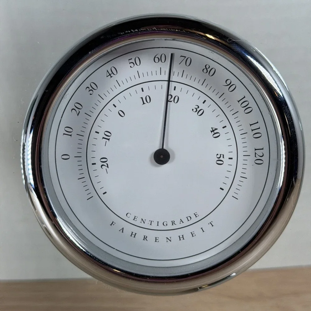 Bulova Mineral Glass Table Clock B2880 Camberley-Continuous Sweep Second Hand